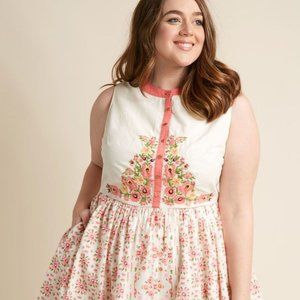 A Conversation Masterpiece A-Line Dress in Eggshell in 1X EUC